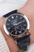 Cargar la imagen en la vista de la galería, Patek Philippe Annual Calendar Blue Baguette Diamond Dial 5396G-017 Box + og. Papiere German Delivered, Moonphase, 18k White Gold
