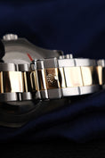 Bild in Galerie-Betrachter laden, Rolex Yachtmaster 16623 Box + og. Papiere Rolex Service, LC 100 German Delivered, S/G, Blue Dial,
