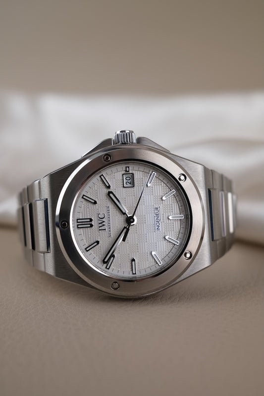 IWC Ingenieur Automatic IW328902 Box + og. Papiere White Dial, IWC Warranty 08/2031