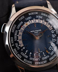 Bild in Galerie-Betrachter laden, Patek Philippe World Time 5230P-001 Box + og. Papiere Platinum, Blue Dial, German Delivered, 2024
