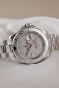 Bild in Galerie-Betrachter laden, Rolex Yachtmaster 40 16622 Box + og. Papiere 40mm, 2005, Platinum Bezel
