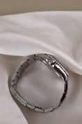 Bild in Galerie-Betrachter laden, Rolex Yachtmaster 40 16622 Box + og. Papiere 40mm, 2005, Platinum Bezel
