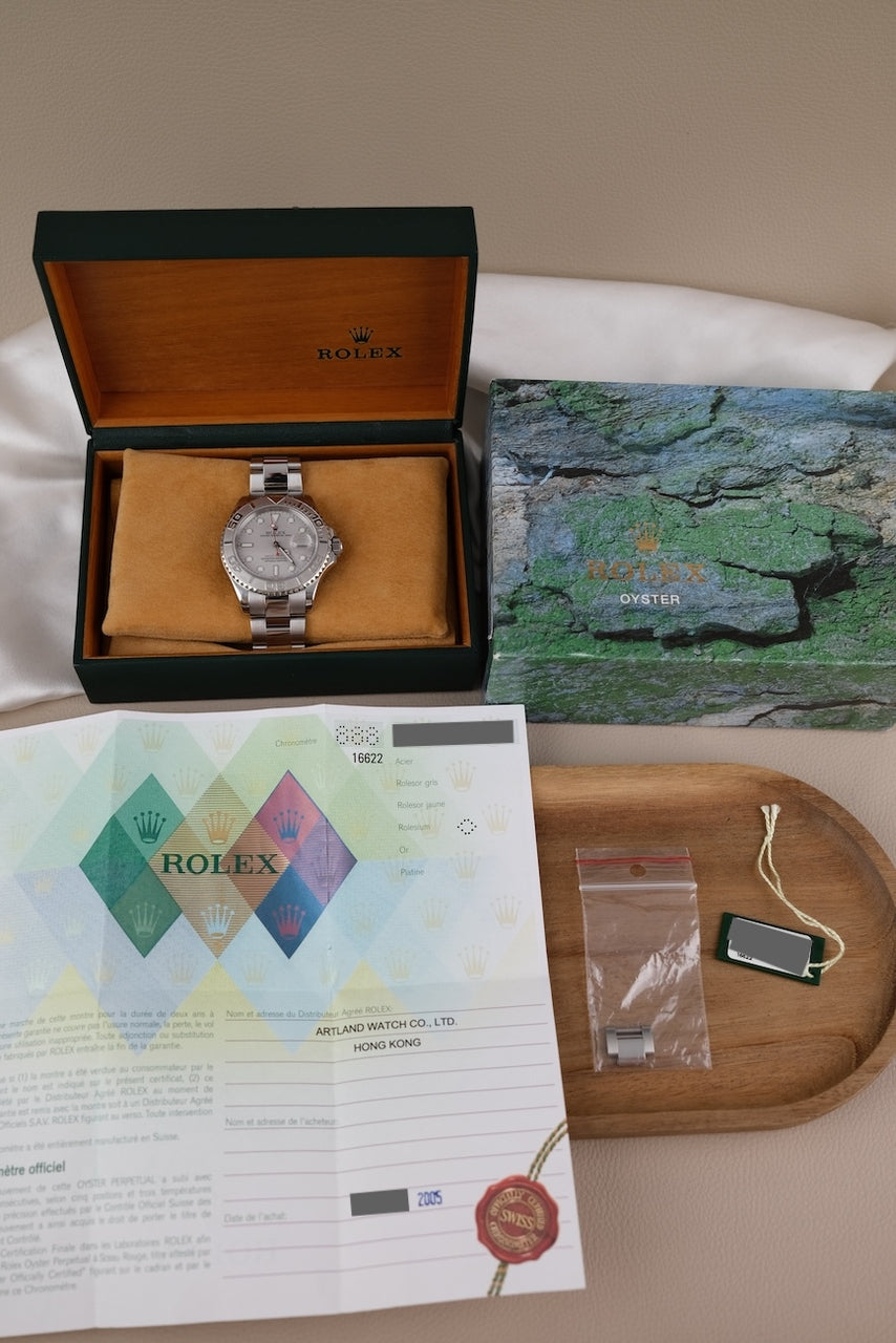 Rolex Yachtmaster 40 16622 Box + og. Papiere 40mm, 2005, Platinum Bezel