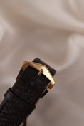 Charger l'image dans la visionneuse de la galerie, Patek Philippe Calatrava 5117R Box + og. Papiere 18k Rose Gold, SERVICED

