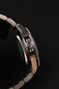 Bild in Galerie-Betrachter laden, Rolex Submariner Date 16610 Box + og. Papiere First Buyer's Invoice, LC100, SERVICED, Tritium, S-Series
