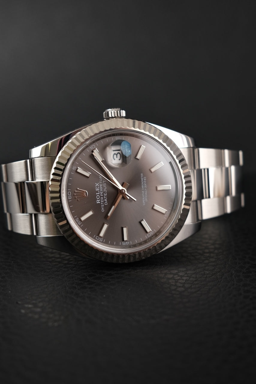 Rolex Datejust 41 126334 Box + og. Papiere Rhodium Dial, SERVICED, 2017
