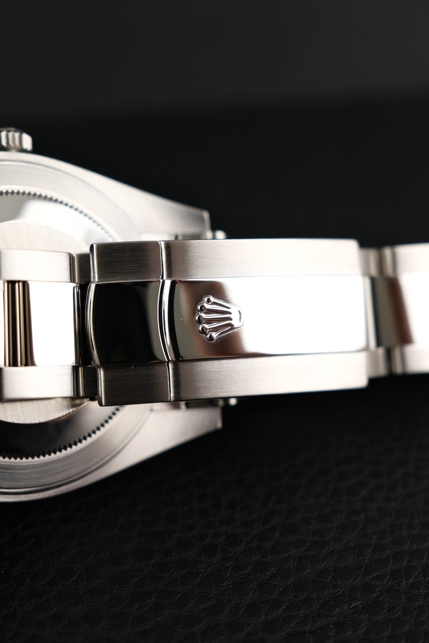 Rolex Datejust 41 126334 Box + og. Papiere Rhodium Dial, SERVICED, 2017