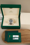Cargar la imagen en la vista de la galería, Rolex Datejust 41 126334 Box + og. Papiere Rhodium Dial, SERVICED, 2017
