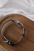 Carica l'immagine nel visualizzatore della galleria, Jaeger-LeCoultre Master Grande Ultra Thin 1358420 Box + og. Papiere German Delivered, SERVICED, Silver Dial
