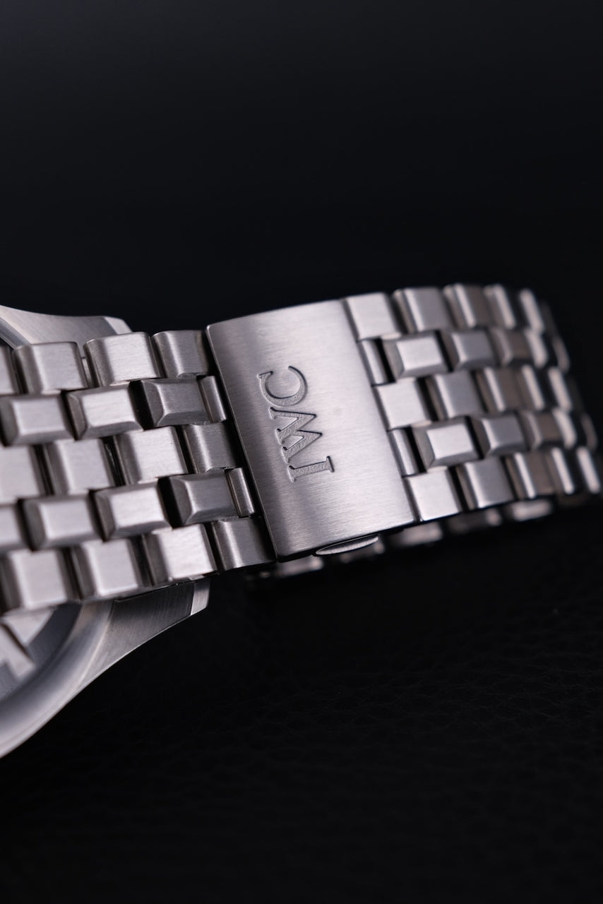 IWC Pilot Chronograph IW371701 - Detail view 6