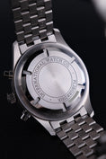 Charger l'image dans la visionneuse de la galerie, IWC Pilot Chronograph IW371701 - Detail view 7
