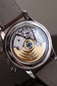Bild in Galerie-Betrachter laden, Patek Philippe Annual Calendar Chronograph 5960G - Detailansicht 1

