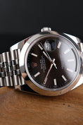 Bild in Galerie-Betrachter laden, Rolex Datejust 41 126300 Box + og. Papiere Jubilee, LC100, First Buyer's Invoice, Black Dial
