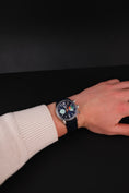 Load image into Gallery viewer, Tag Heuer Skipper Carrera CBS2213.FN6002 Box + og. Papiere 39mm, Blue Dial, Warranty 06/2029
