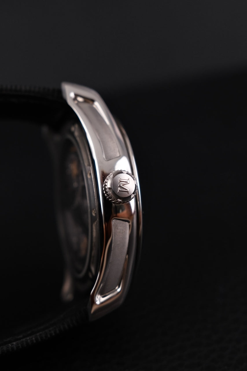 H.Moser & Cie Pioneer Center Seconds Automatic 3200-1202 Box + og. Papiere Cosmic Green, German Delivered, 42,8mm