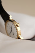 Cargar la imagen en la vista de la galería, Vacheron Constantin Patrimony 92240 Box + og. Papiere 18k Gold, SERVICED, "25 Jahre Sega"
