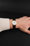 Cargar la imagen en la vista de la galería, Vacheron Constantin Patrimony 92240 Box + og. Papiere 18k Gold, SERVICED, "25 Jahre Sega"
