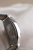 Bild in Galerie-Betrachter laden, Patek Philippe Gondolo 5098P Box + og. Papiere Platinum, 3 Patek Straps, 32 x 42mm
