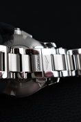 Cargar la imagen en la vista de la galería, Longines Conquest GMT L3.687.4.99.6 Box + og. Papiere 2024 Longines Service, German Delivered
