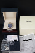 Cargar la imagen en la vista de la galería, Longines Conquest GMT L3.687.4.99.6 Box + og. Papiere 2024 Longines Service, German Delivered
