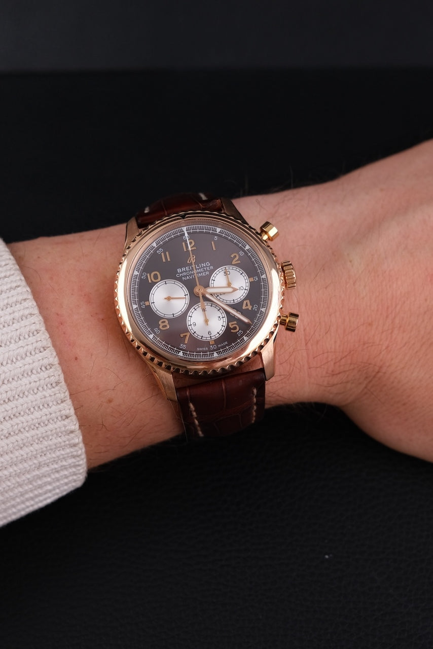 Breitling Navitimer 8 RB0117 - Detail view 13
