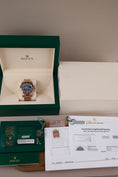 Bild in Galerie-Betrachter laden, Rolex GMT-Master II 126715CHNR - Papiere und oder Lieferumfang
