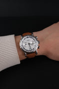 Carica l'immagine nel visualizzatore della galleria, Mühle Glashütte Teutonia Sport I M1-29-65-LB Box + og. Papiere Clous de Paris Dial, German Delivered
