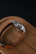 Carica l'immagine nel visualizzatore della galleria, Mühle Glashütte Teutonia Sport I M1-29-65-LB Box + og. Papiere Clous de Paris Dial, German Delivered
