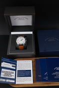 Carica l'immagine nel visualizzatore della galleria, Mühle Glashütte Teutonia Sport I M1-29-65-LB Box + og. Papiere Clous de Paris Dial, German Delivered
