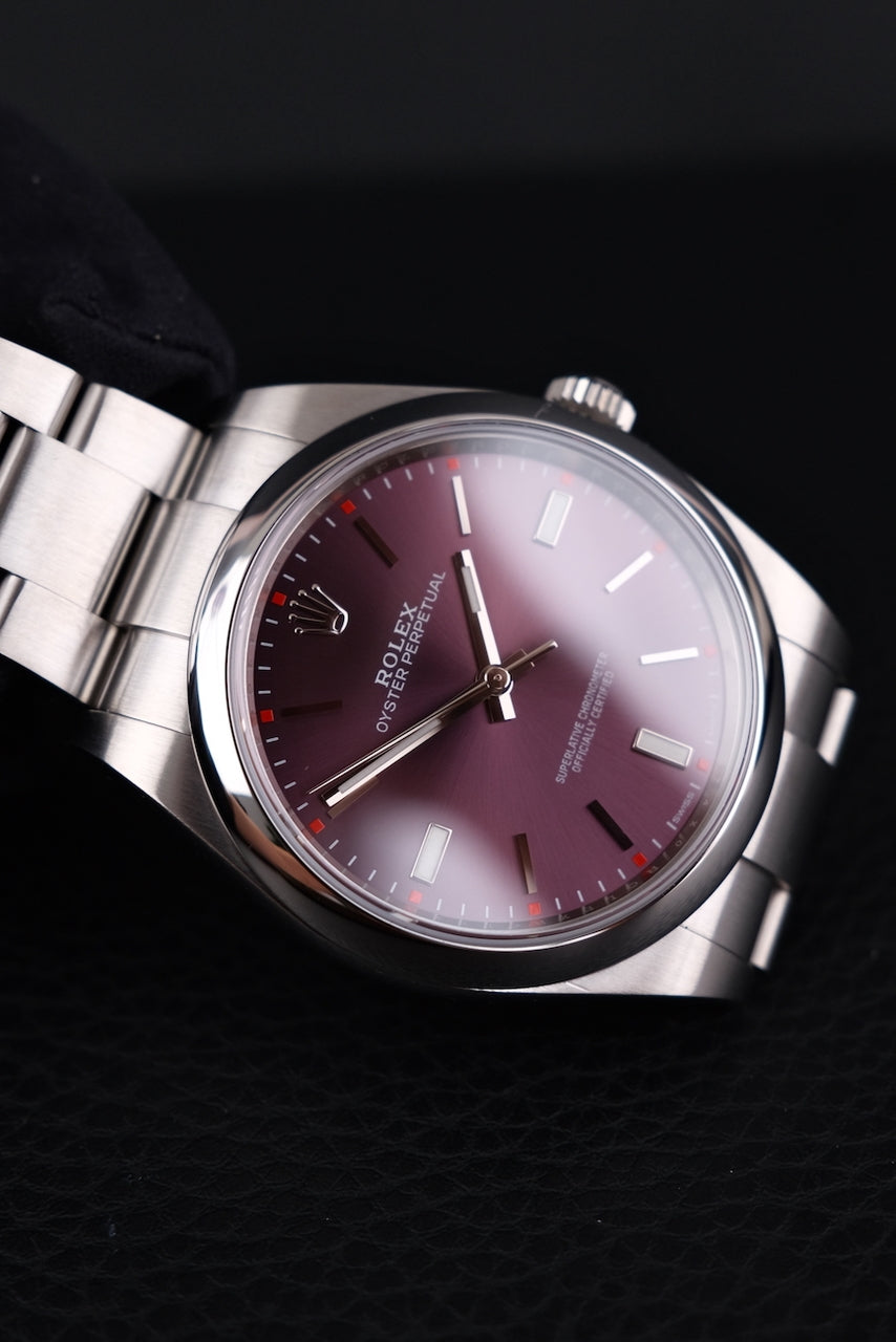 Rolex Oyster Perpetual 39 114300 - Detailansicht 2