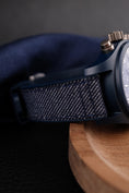 Carica l'immagine nel visualizzatore della galleria, IWC Pilot‘s Watch Chrono 41 Top Gun Oceana Ceramic IW389404 - Detailansicht 5
