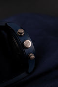 Carica l'immagine nel visualizzatore della galleria, IWC Pilot‘s Watch Chrono 41 Top Gun Oceana Ceramic IW389404 - Detailansicht 7
