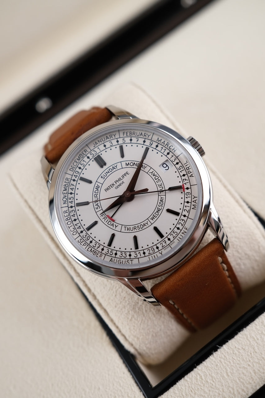 Patek Philippe Calatrava Weekly Calendar 5212A-001 Box + og. Papiere German Delivered, 2024