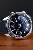 Carica l'immagine nel visualizzatore della galleria, Jaeger-LeCoultre Polaris Date Q906868J - Detail view 2
