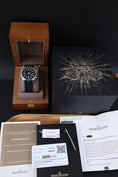 Carica l'immagine nel visualizzatore della galleria, Jaeger-LeCoultre Polaris Date Q906868J - Papers and documentation
