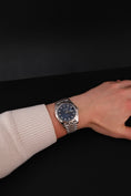 Carica l'immagine nel visualizzatore della galleria, Rolex Datejust 41 126334 Box + og. Papiere Blue Diamond Dial, LC100, Jubilee

