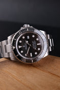Charger l'image dans la visionneuse de la galerie, Rolex Sea-Dweller 4000 116600 - Detail view 3
