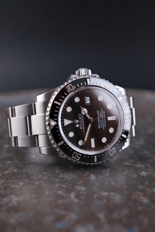 Rolex Sea-Dweller 4000 116600 - Detail view 1