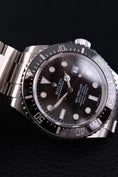 Charger l'image dans la visionneuse de la galerie, Rolex Sea-Dweller 4000 116600 - Main product image
