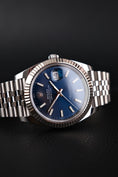 Bild in Galerie-Betrachter laden, Rolex Datejust 41 126334 Box + og. Papiere Blue Stick Dial, Jubilee
