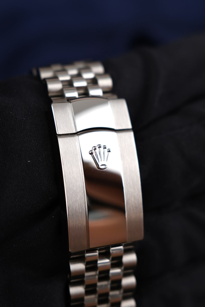 Rolex Datejust 41 126334 Box + og. Papiere Blue Stick Dial, Jubilee