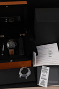 Cargar la imagen en la vista de la galería, Panerai Luminor Ceramica PAM00441 Box + og. Papiere 44mm, 2013
