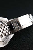 Bild in Galerie-Betrachter laden, Rolex GMT-Master II "Pepsi" 126710BLRO Box + og. Papiere 2023, 40mm
