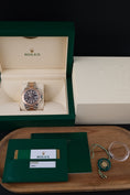 Carica l'immagine nel visualizzatore della galleria, Rolex Yacht-Master 40 126621 - Papiere und oder Lieferumfang
