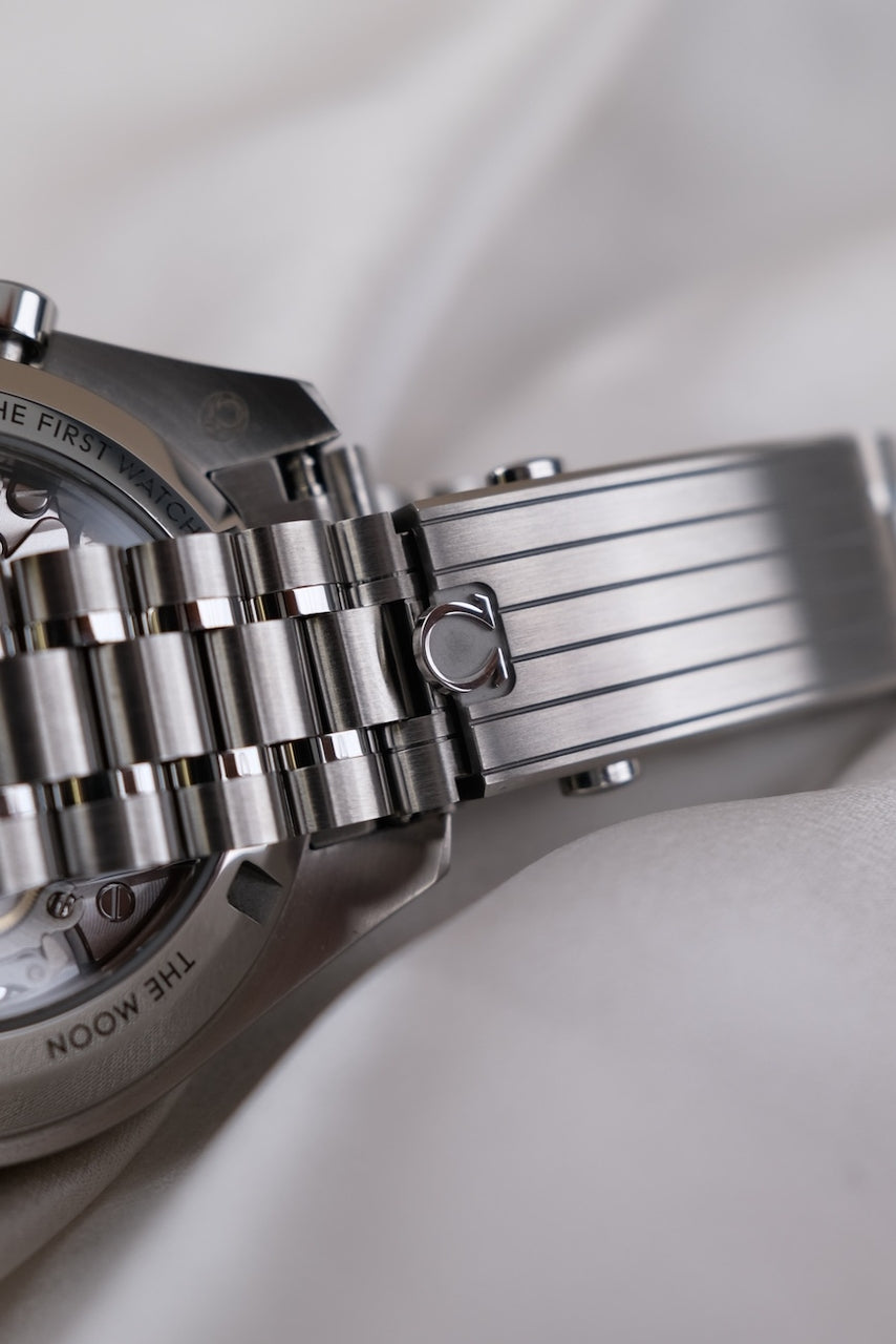 Omega Speedmaster Professional Moonwatch 31030425001002 - Detail view 9