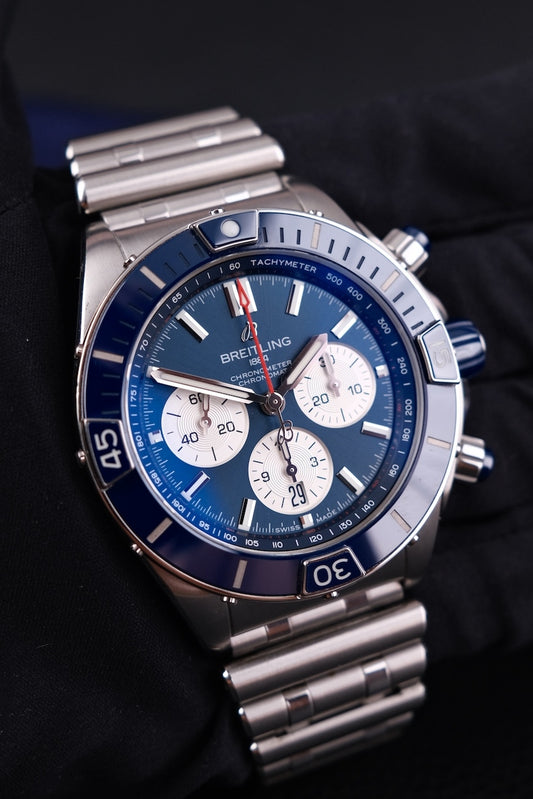 Breitling Super Chronomat B01 44 AB0136 - Main product image