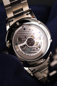 Load image into Gallery viewer, Nomos Club Sport Neomatik 42 Date Blue 782 Box + og. Papiere 42mm
