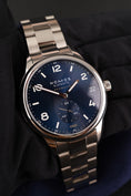Load image into Gallery viewer, Nomos Club Sport Neomatik 42 Date Blue 782 Box + og. Papiere 42mm
