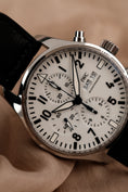 Charger l'image dans la visionneuse de la galerie, IWC Fliegeruhr Chronograph IW377725 Box + og. Papiere Pilot Chronograph Edition 150 Years IWC Limited Edition, German Delivered
