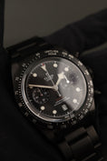 Bild in Galerie-Betrachter laden, Tudor Black Bay Chrono Dark 79360DK Box + og. Papiere Limited "All Blacks" Rugby Editon
